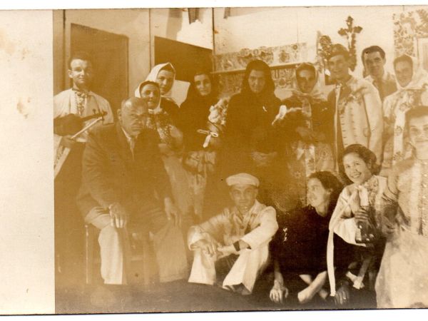 Přednáška o vývoji lidového oděvu v Lednici