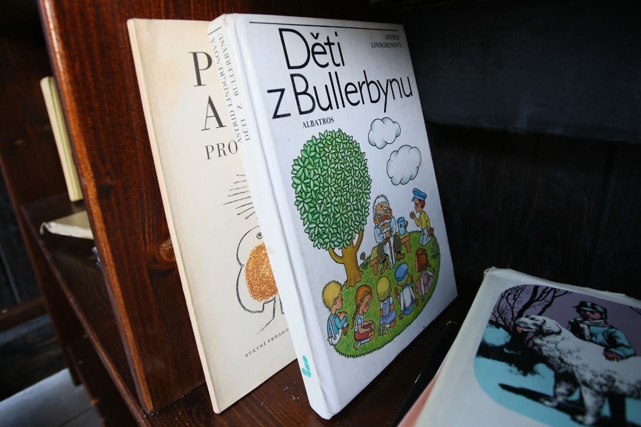 Otevřeli jsme První lednickou knihobudku