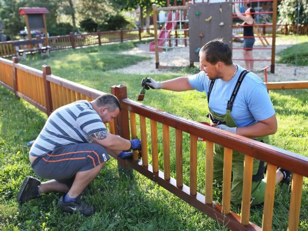 Nátěry dětských hřišť