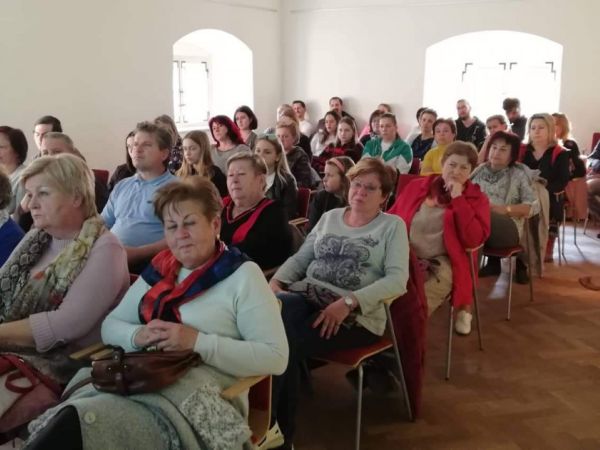 Přednáška o vývoji lidového oděvu v Lednici